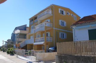 Apartment Preko 8384a - Preko - 8