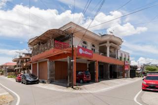 RedDoorz Syariah near Pasar Aur Kuning - 6
