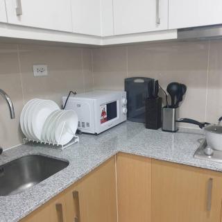 Cozy 1BR UPTOWN PARKSUITES Tower1 BGC - 7