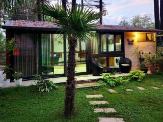 House & Yard Sesil XS 60m to beach - 4