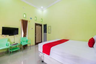 RedDoorz Syariah near Hot Water Boom Solok Selatan - - 5