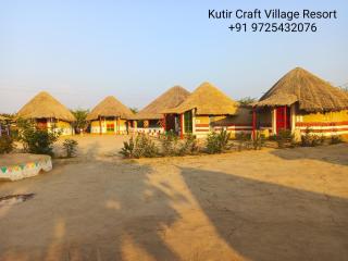 Kutir Craft Village Resort - Bherandiāla - 8