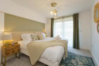 Evergreen - 2 Bed Luxury Apartment by Mint Stays - Bristol - 4