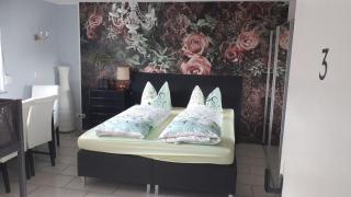 Bauernhof Privatzimmer Hortus Sandrine Gemeinschaftsbad Free WiFi - Hausbreitenbach - 0