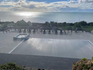 Barmouth Pet-Friendly 2-Bed Caravan with Sea View - 5