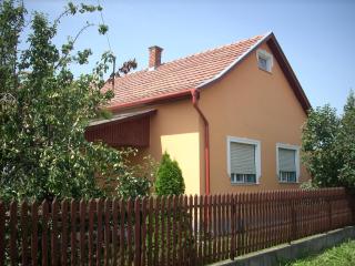 Abádi Karmazsin Ház - Abádszalók - 6