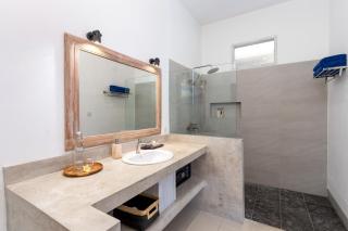Villa Hiburan 2 by Villa Finder - Seminyak - 9