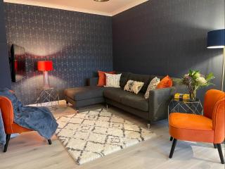 East Walls Apartment - 0