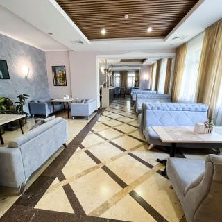 Golden Palace Hotel - Almaty - 4