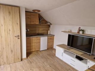 koča na pikovem - 8