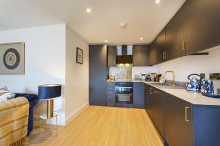 Darlington - 2 Bedroom Luxury Apartment by Mint Stays - Bristol - 2