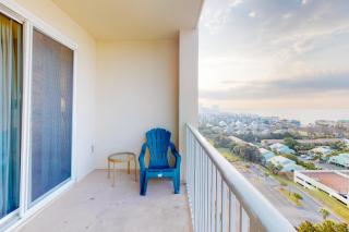 Ariel Dunes I 1305 - 7