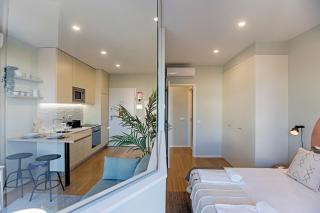31 Janeiro 157 - Charming 1BR Flat w/ AC & Balcony by LovelyStay - Porto - 7