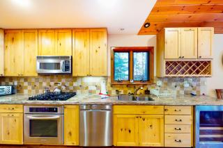 St Bernard Oasis - Truckee - 3