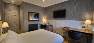 White Horse Inn & Restaurant - Stoke Albany - 1