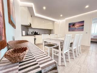 3-Bed Flat, Ocean Garden, Heated Pool Parking - Adeje - 9