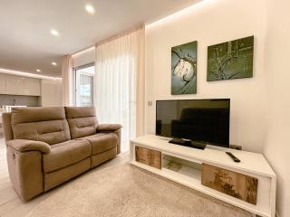 3-Bed Flat, Ocean Garden, Heated Pool Parking - Adeje - 8