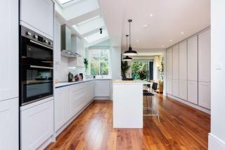 Veeve - Embassy Elegance - 9