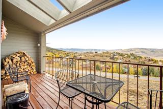 Mountain Vista Retreat - 9