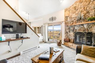 Mountain Vista Retreat - 4