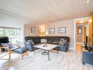 Bright Cottage with Covered Terrace-By Traum - 2