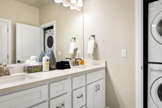 Zion Village Water & Air, Private Heated Pool and Hot Tub - Hurricane - 5