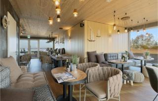 Beach Front Apartment - Lembruch - 4