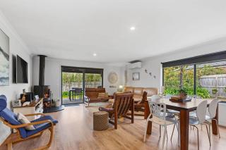 The Summer House ~ 2 blocks to Beach - Apollo Bay - 3