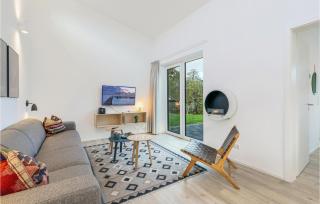 Stunning Home In Lembruchdümmer See - 1