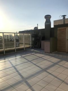 Amplio ambiente y medio luminoso c pileta en el edificio para 4 personas con cama doble y un sillón cama también doble - Buenos Aires - 3