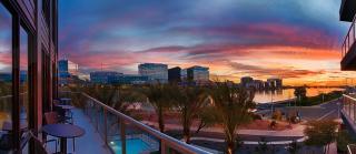 Modern CozySuites on Town Lake waterfront 02 - Tempe - 9