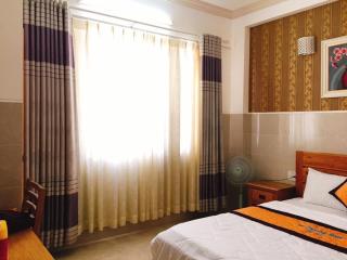 Khách Sạn Lê Hoàng Đạt - Ho Chi Minh - 8