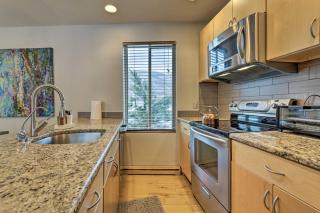 Resort-Style Condo w/ Pool Access Near BC & Vail - 1