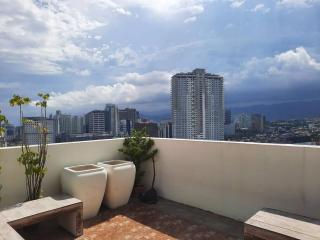 The boutique at mabolo garden flats - 6