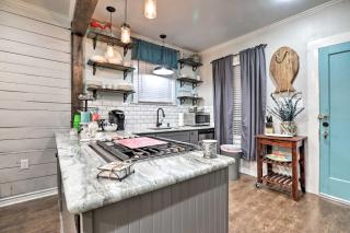 Historic Galveston Home Walkable Neighborhood! - Galveston - 1