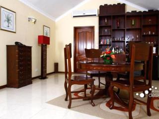 Hibiscus Boutique Hotel - 2