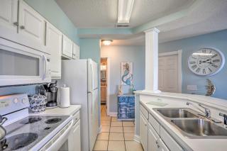 Ground-Floor Condo Walk to Pool, Drive to Beach! - 7