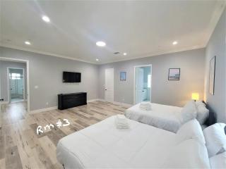 Huge Family Home Near Disneyland & SoCal Beaches - Midway City - 2