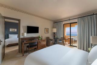 Mövenpick Resort & Spa Dead Sea - 1