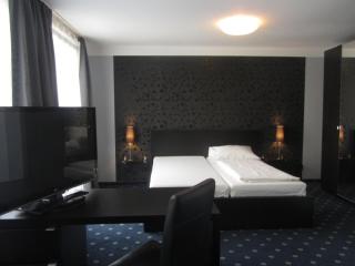 Hotel am Berliner Platz - Langenfeld - 7