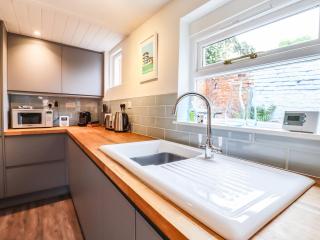 Wherry Cottage - 2