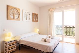 Global Properties, Apartamento con gran terraza y piscina - Canet de Berenguer - 3