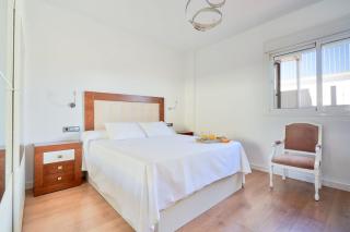 PENTHOUSE NEAR BEACH AND MALAGA TOWN also monthly hire and long term RENTAL CAR AVAILABLE - Málaga - 3