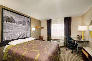 Super 8 by Wyndham Lexington Hamburg Area - Lexington - 3