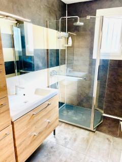 VILLA GIULIA 4-star 5min CDG Airport - 20min Disney - Gressy - 6