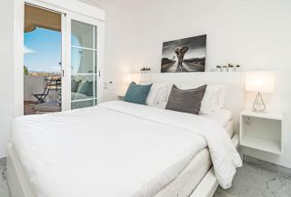 SAT2 - Modern 2 bedroom apartment with ocean view - Marbella - 7