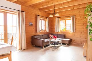 Großes Ferienhaus mit 5 Schlafzimmer & 4 Bäder - Pöllauberg - 9