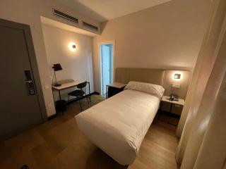 Hotel Don Jaime 54 - Saragossa - 5
