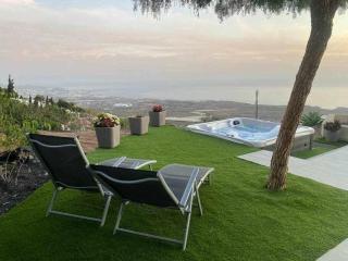 Villa Infinity. Vistas, Wiffi y jacuzzi - 5