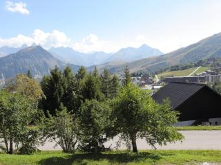 Studio cosy 4 pers. avec balcon sud, départ ski aux pieds, navette gratuite, à 600m des commerces - FR-1-417-8 - La Toussuire - 2